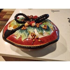 Fitz and Floyd Holiday Solstice Covered Vegetable Bowl Oval 8.5x10.5x8” / Lid